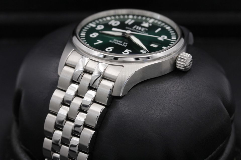 IWC Pilot's Mark XX IW328206 Image 2